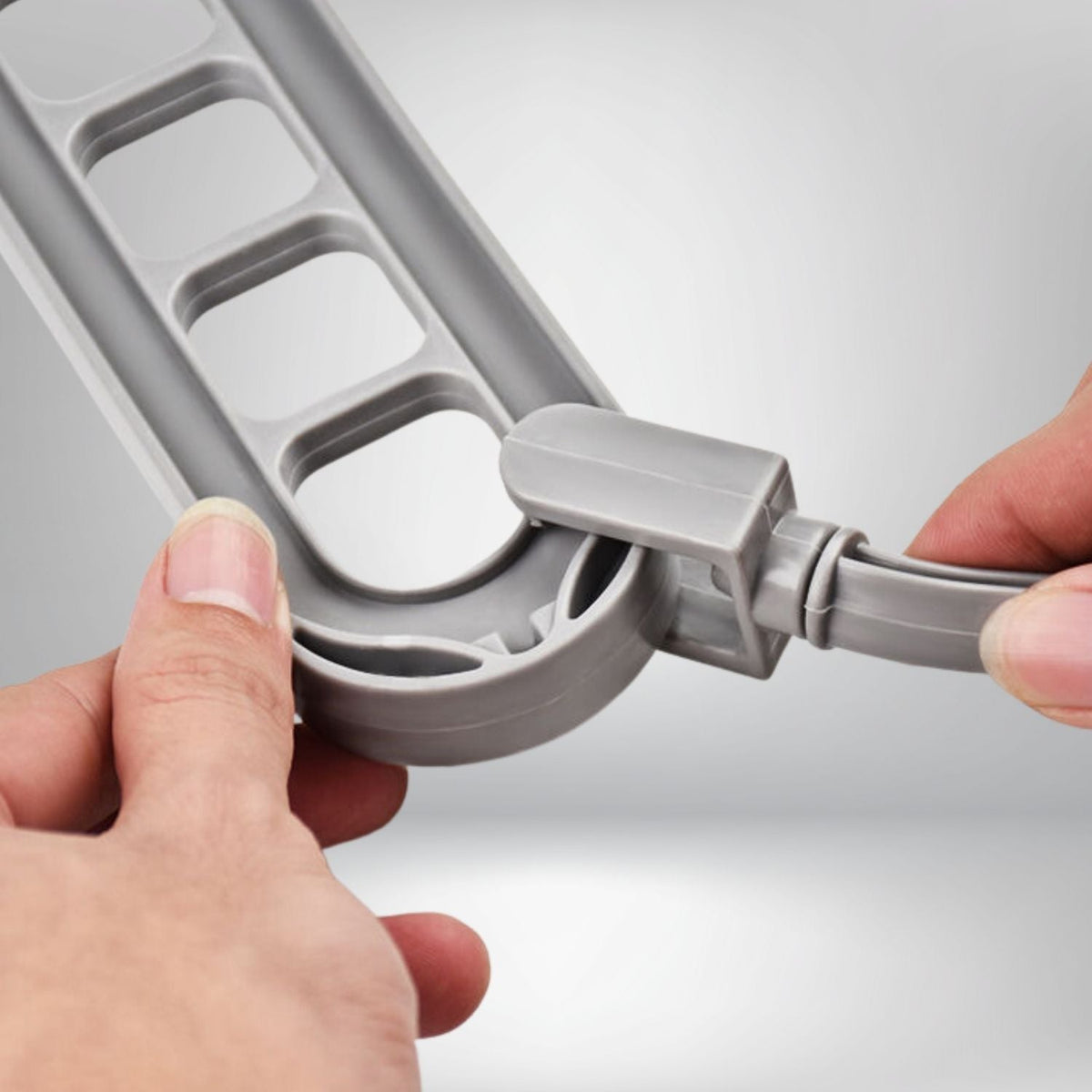 SpaceSaver™ | Pliable, Multifonctionnel & Gain de Place