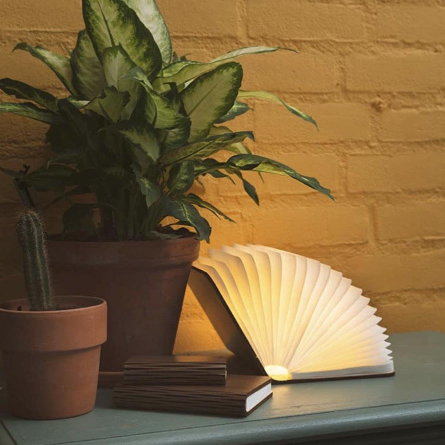 Booklight™ | Créez une ambiance chaleureuse dans chaque pièce !