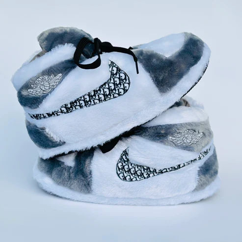 CozyKicks™ | Gardez vos pieds au chaud et à la mode avec CozyKicks.
