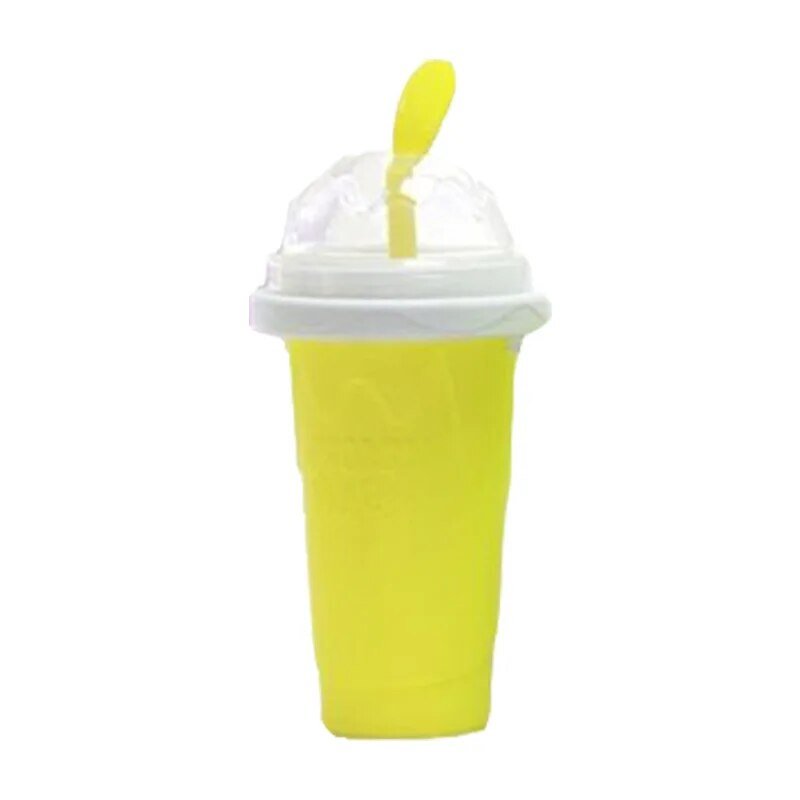 Slush Cup™ | Créez une boisson glacée avec un gobelet à presser